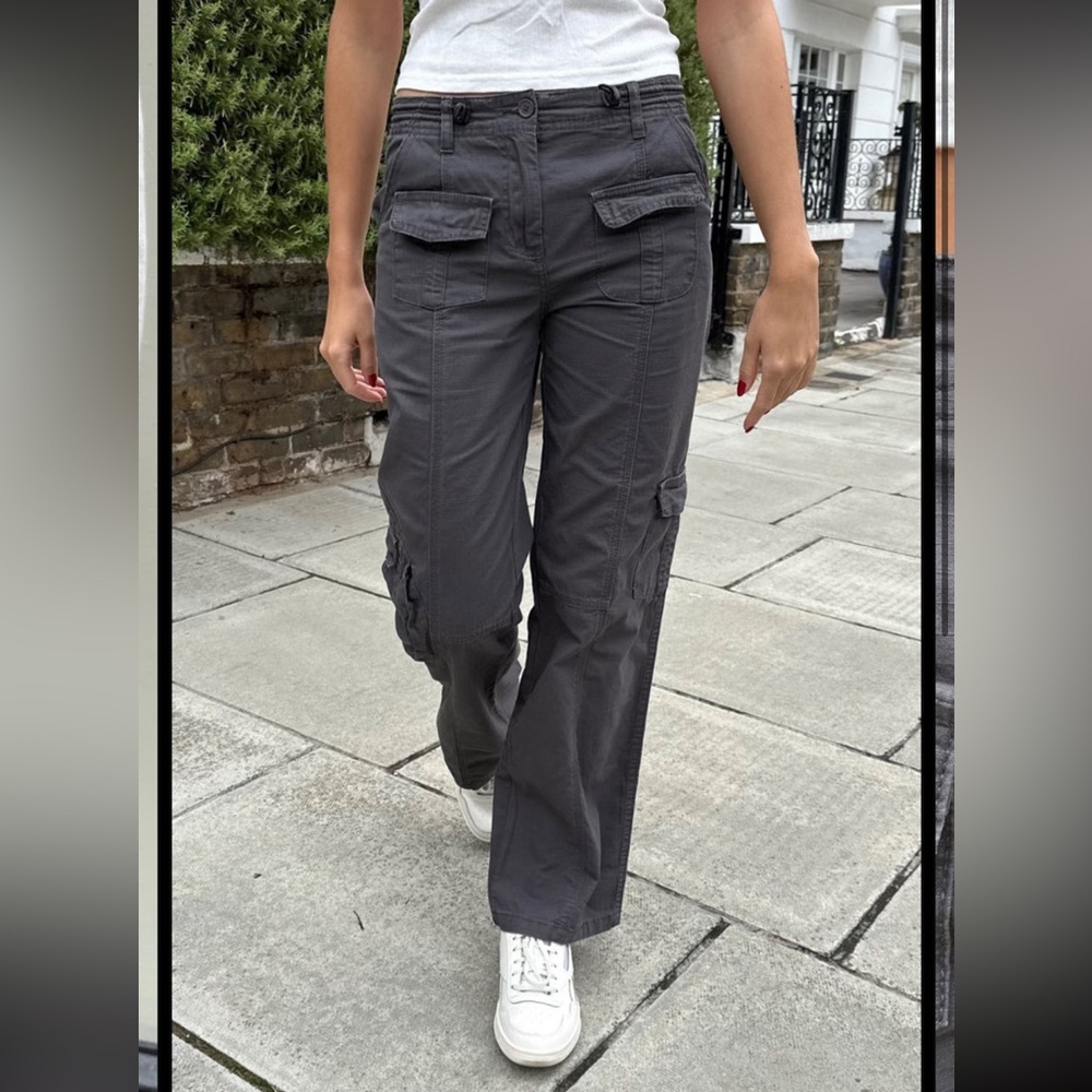 Brandy Melville Grey Cargo Pants Low Rise